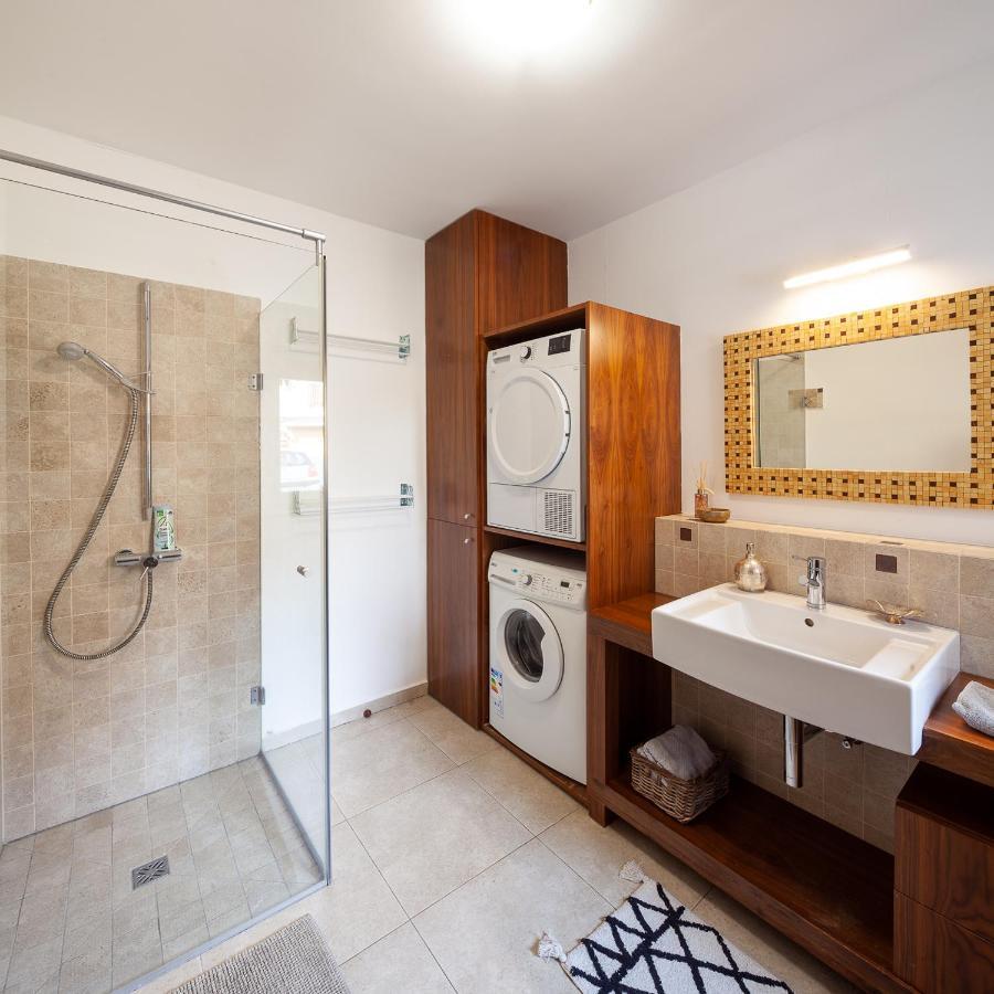 Silver Willow Luxury Apartment โชพรอน ภายนอก รูปภาพ