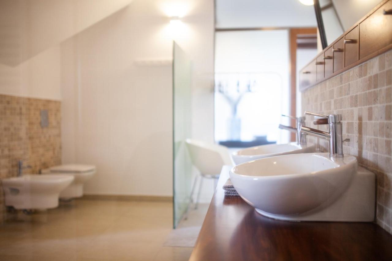 Silver Willow Luxury Apartment โชพรอน ภายนอก รูปภาพ